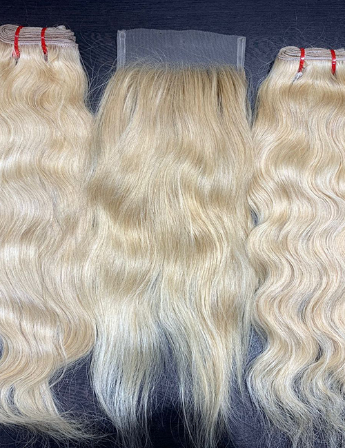 Wavy blonde