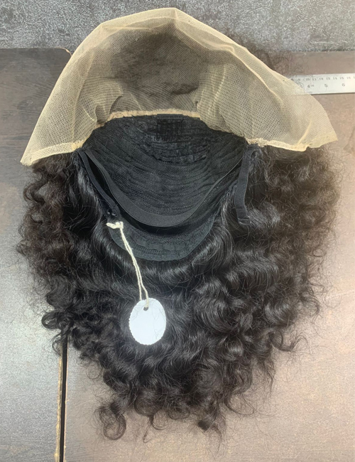 Curly wig